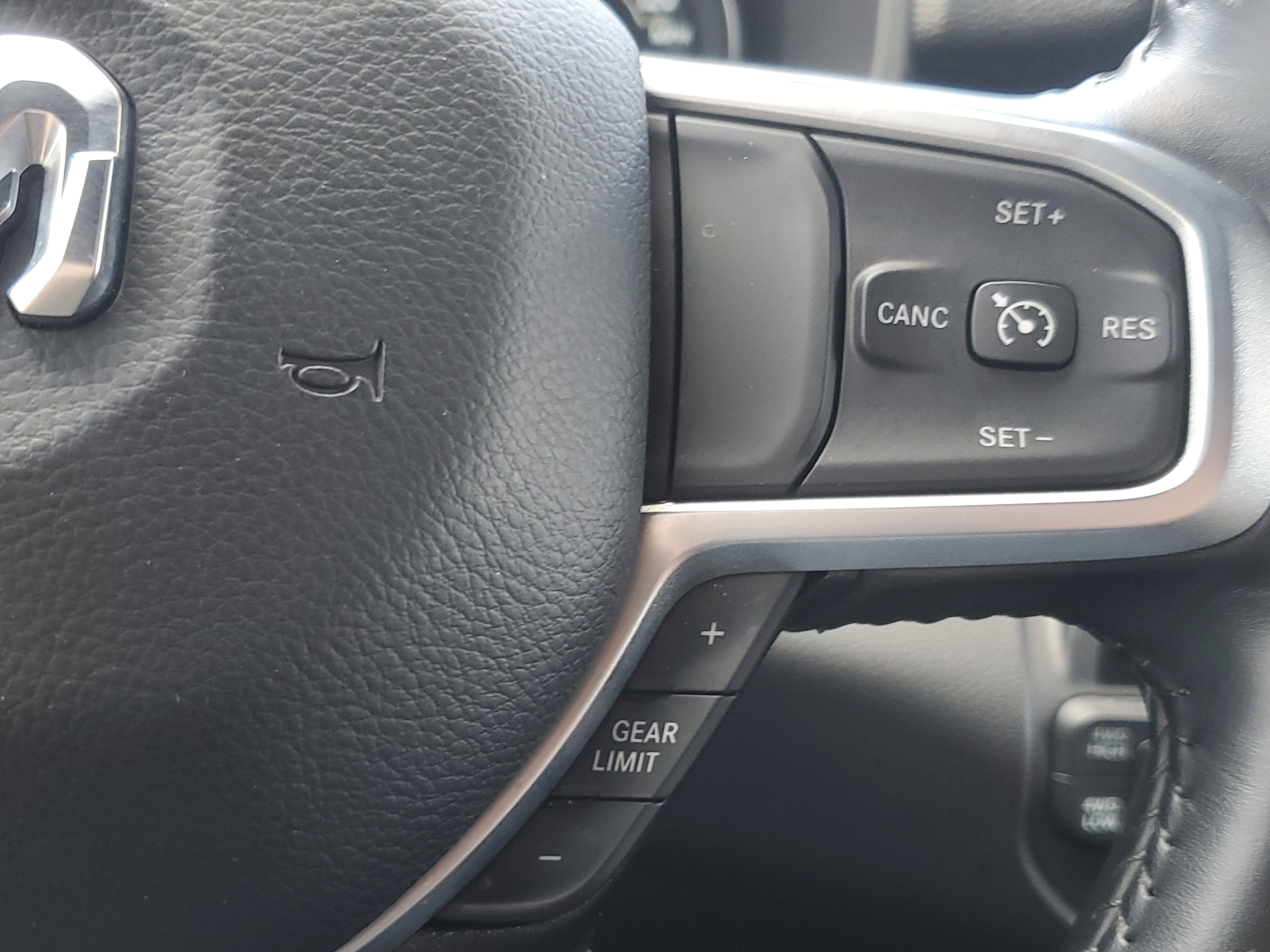 Used 2024 RAM 2500 Big Horn w/ Sport Appearance Package image 14