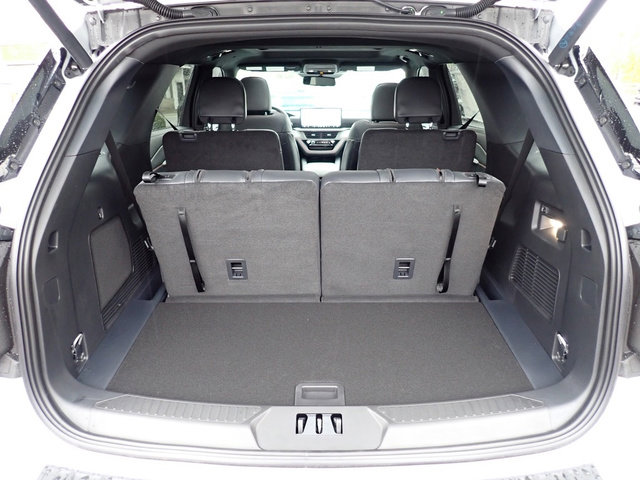 New 2026 Ford Explorer ST-Line image 5