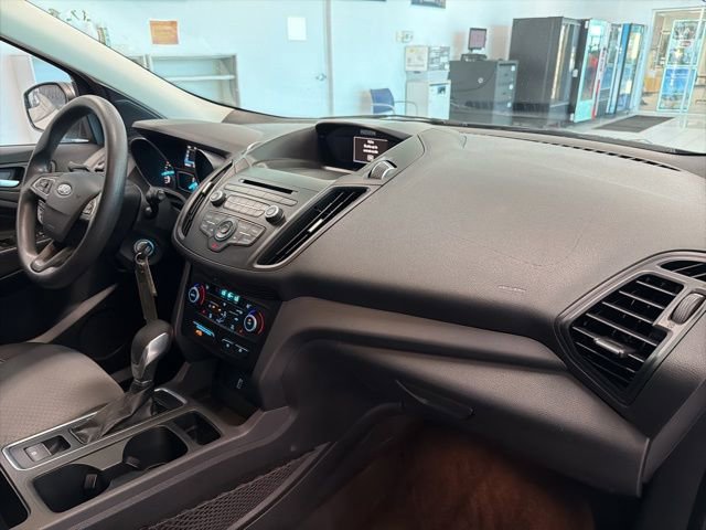 Used 2018 Ford Escape SE image 29