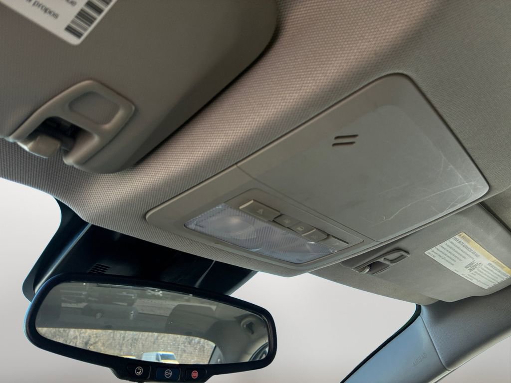 Used 2016 Chevrolet Cruze LT image 23