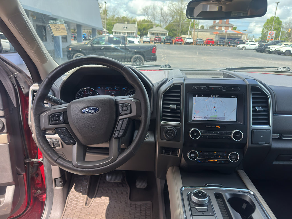 Used 2019 Ford Expedition XLT w/ Equipment Group 202A image 12
