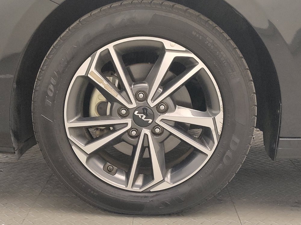 Used 2023 Kia Forte LXS FWD image 31
