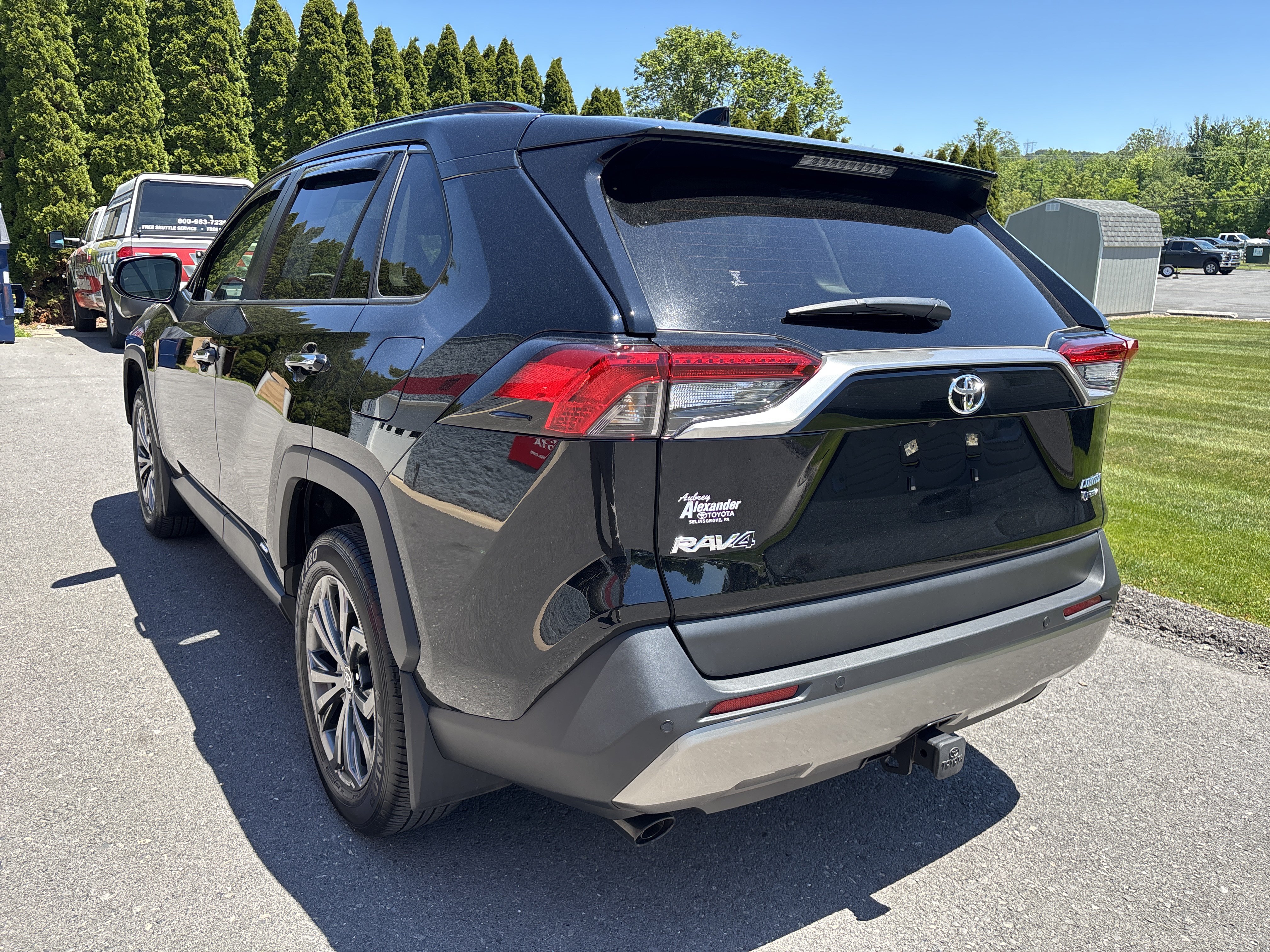 Certified 2025 Toyota RAV4 Limited w/ Advanced Technology Package AWD/4WD image 6