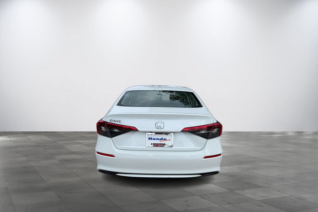 Used 2022 Honda Civic LX image 5