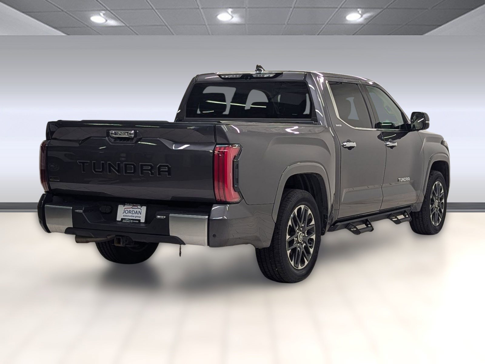 Used 2022 Toyota Tundra Limited image 7