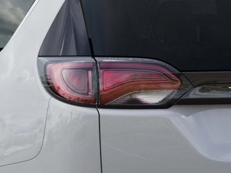 Used 2026 Chrysler Voyager LX FWD image 9