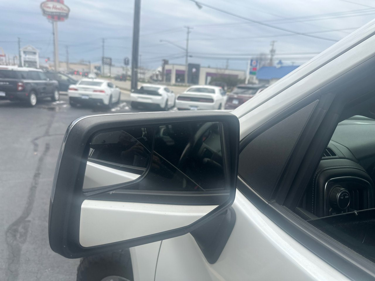 Used 2020 Chevrolet Silverado 1500 LT w/ All-Star Edition image 56