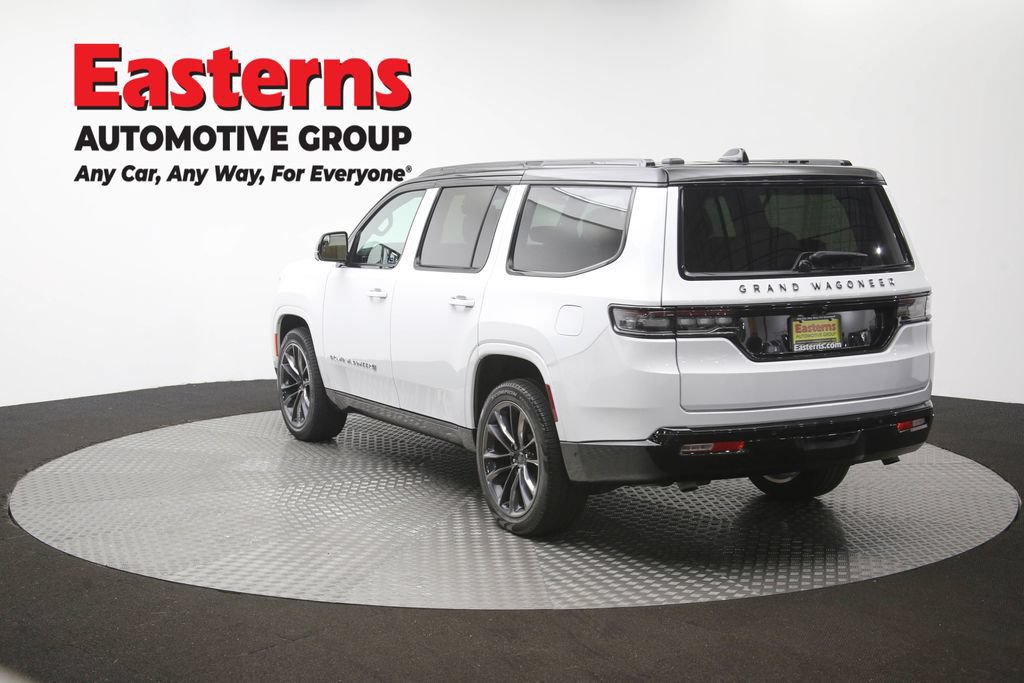 Used 2025 Jeep Grand Wagoneer Series III w/ Rear Seat Video Group 1 AWD/4WD image 70