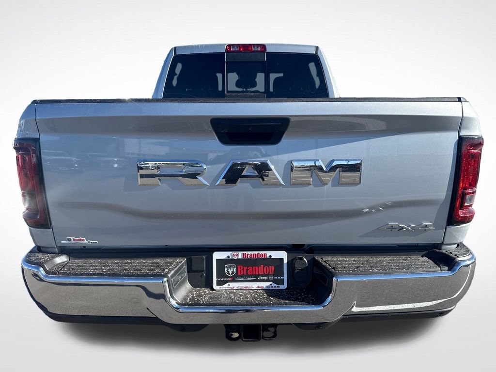 New 2026 RAM 2500 Tradesman AWD/4WD image 4