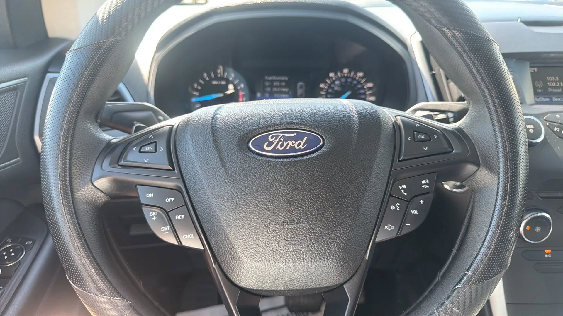 Used 2016 Ford Edge SE FWD image 13