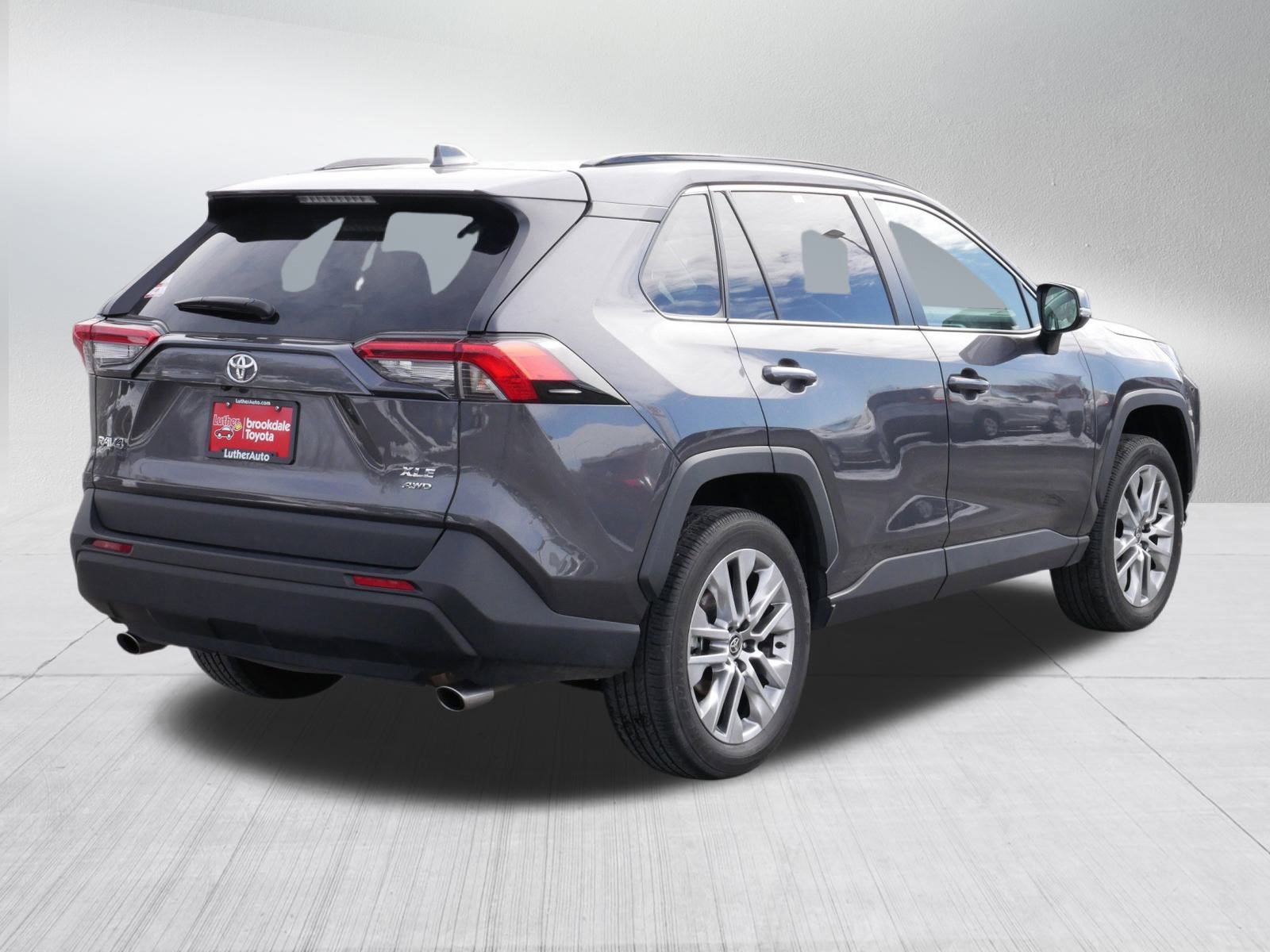 Certified 2025 Toyota RAV4 XLE Premium image 7