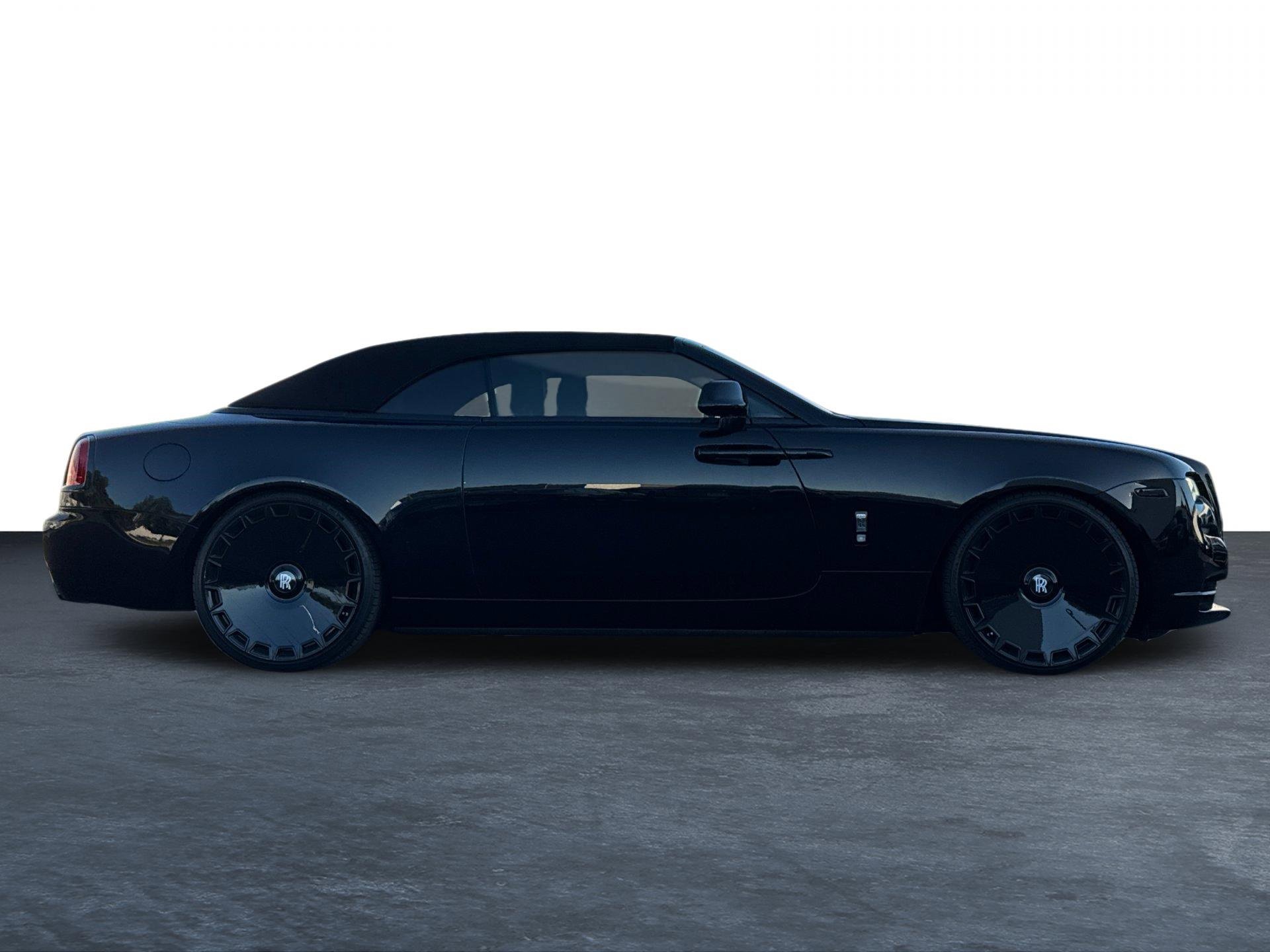 Used 2020 Rolls-Royce Dawn image 8