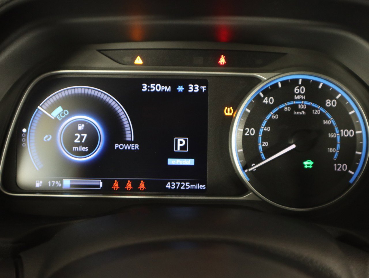 Used 2022 Nissan Leaf SV w/ Protection Package image 16