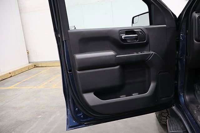 Used 2021 Chevrolet Silverado 1500 Custom Trail Boss image 16