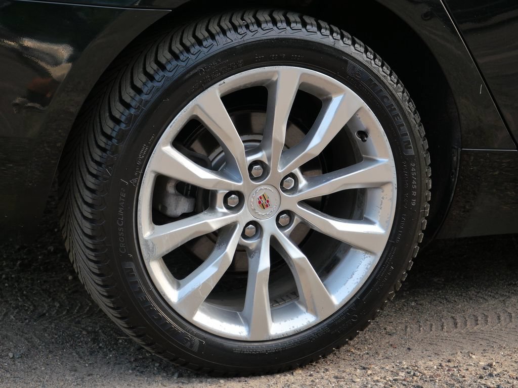 Used 2015 Cadillac XTS Luxury AWD/4WD image 7
