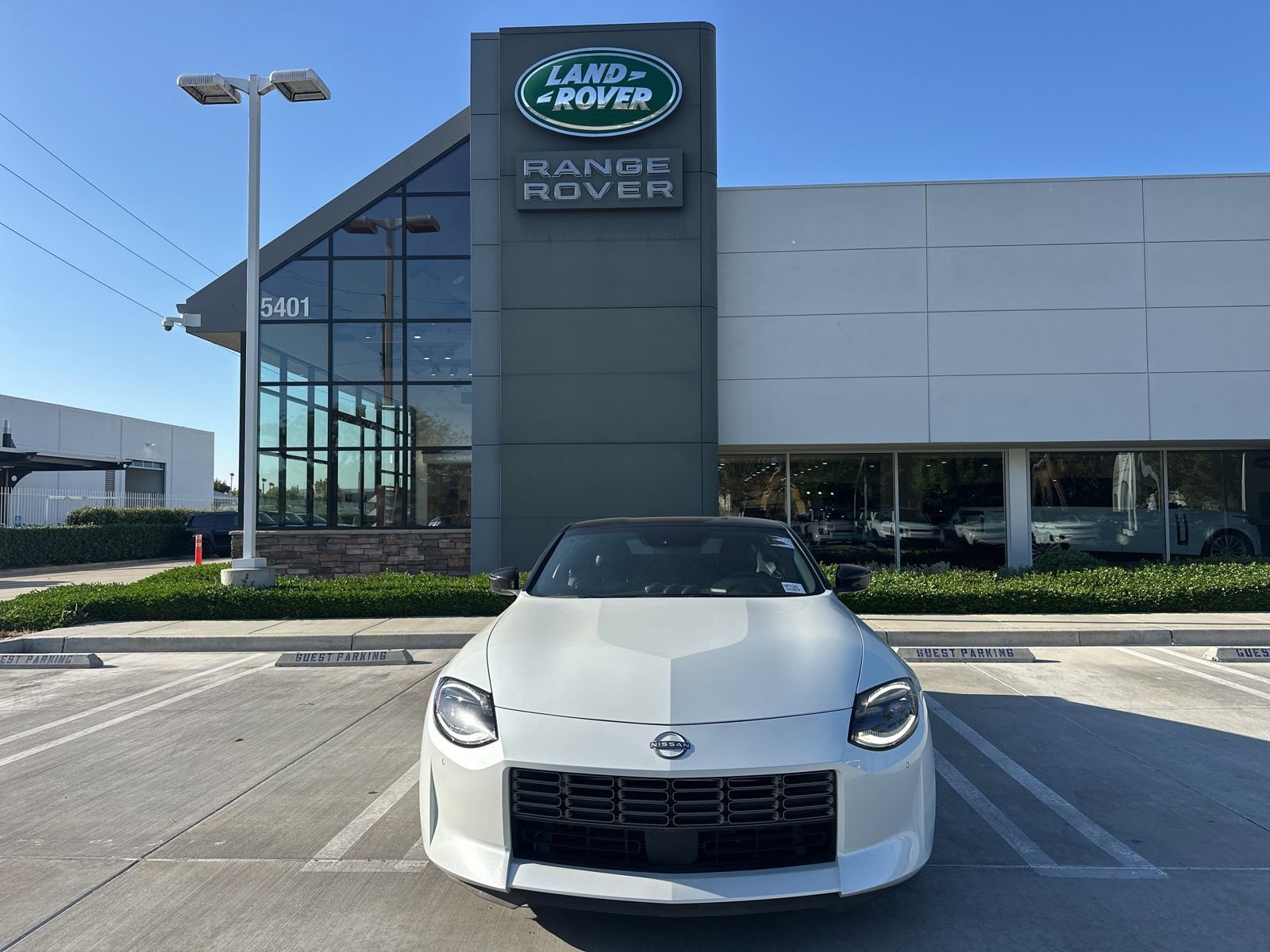 Used 2024 Nissan Z Performance w/ Floor Mat Package RWD image 2