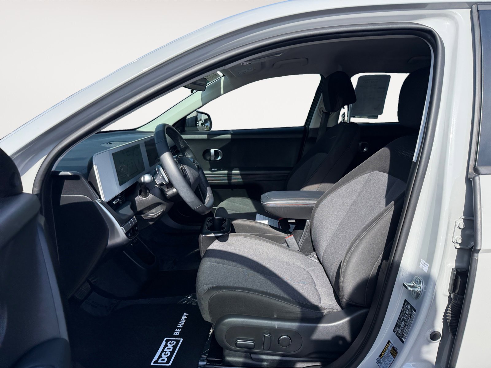 Used 2024 Hyundai Ioniq 5 SE RWD image 10