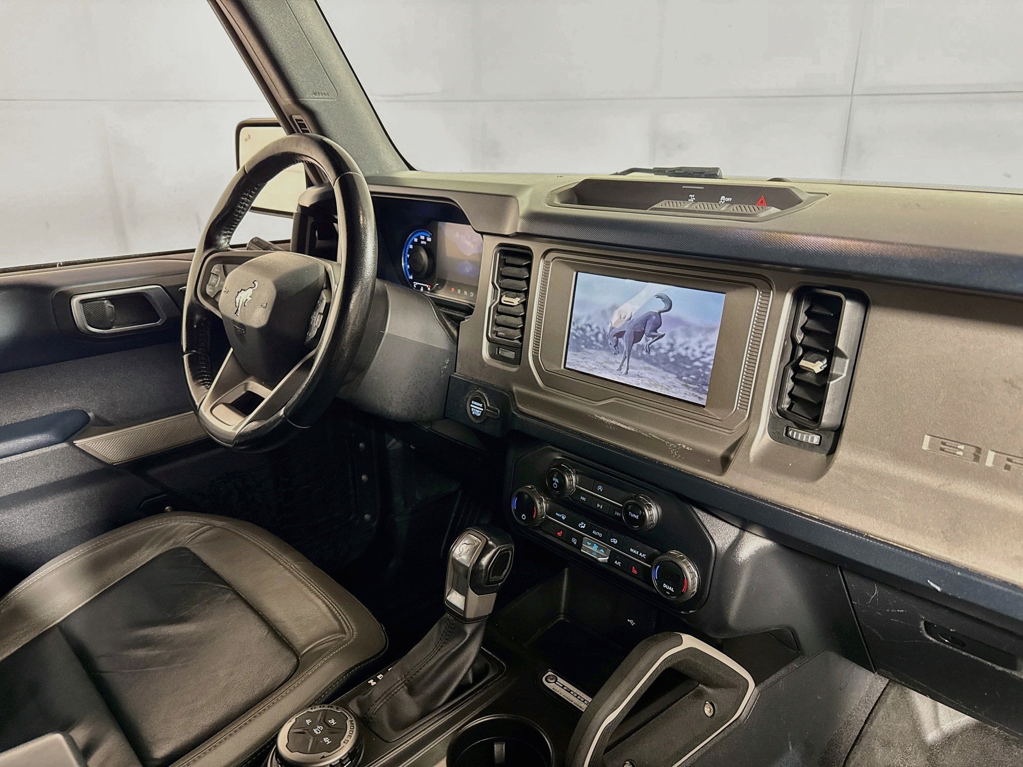 Used 2021 Ford Bronco Outer Banks AWD/4WD image 25