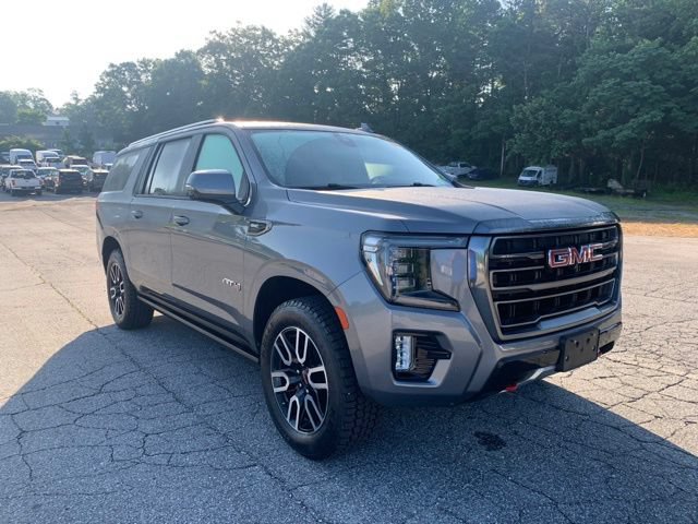 Used 2021 GMC Yukon XL AT4 w/ AT4 Premium Plus Package AWD/4WD image 2