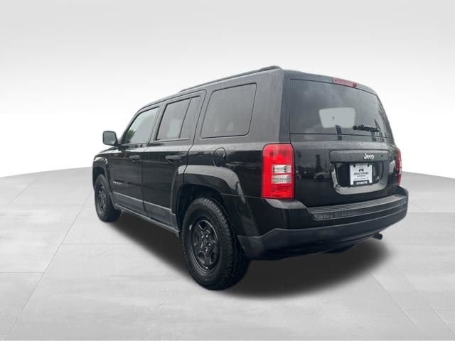 Used 2016 Jeep Patriot Sport image 5