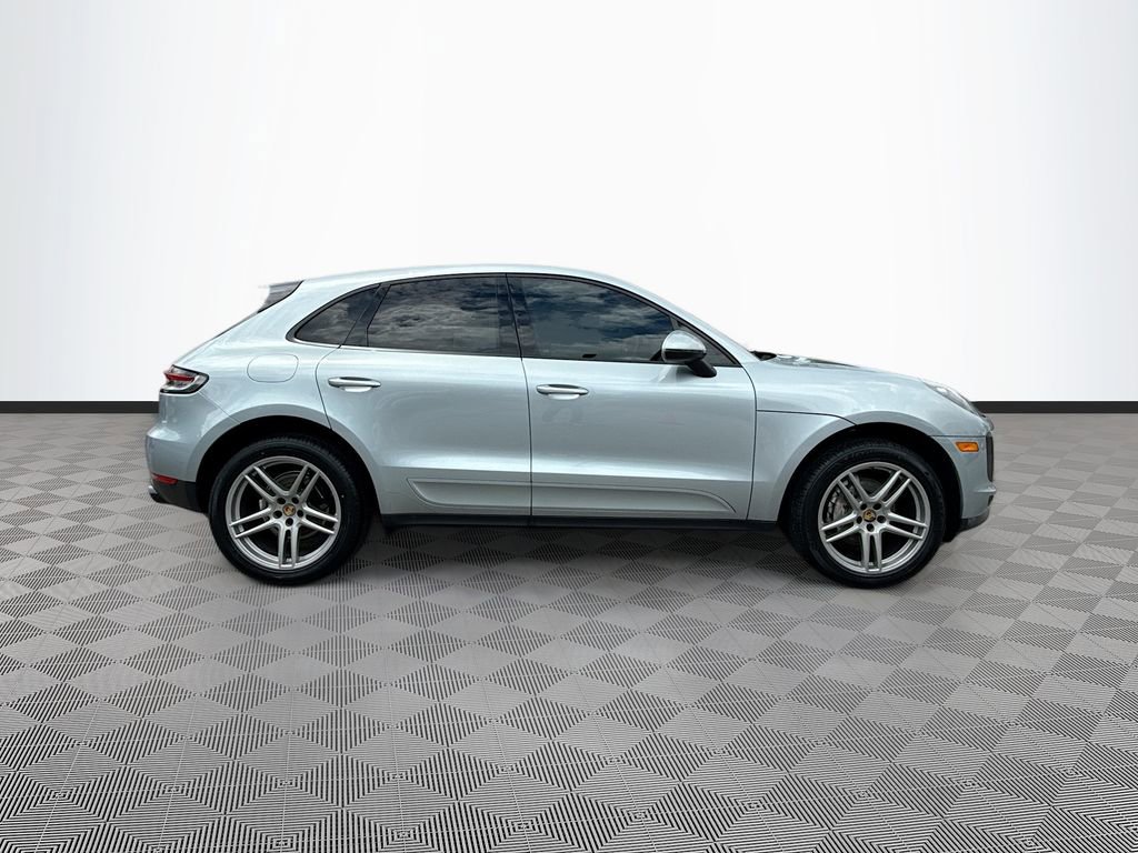 Used 2021 Porsche Macan AWD/4WD image 5