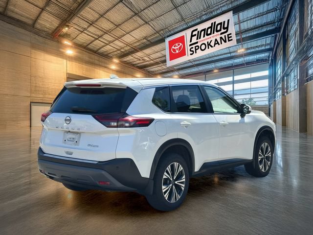 Used 2023 Nissan Rogue SV AWD/4WD image 4