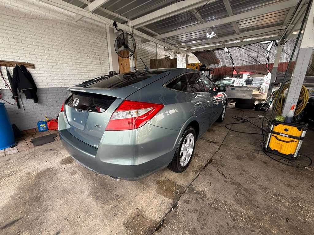 Used 2012 Honda Crosstour EX-L image 4