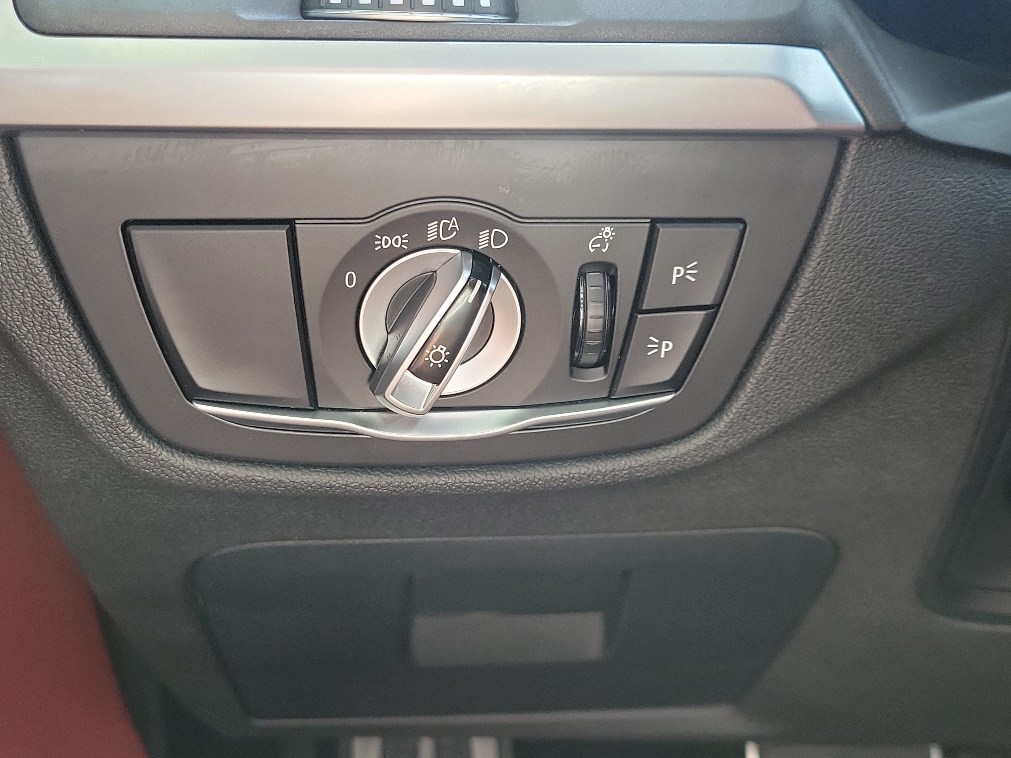 Used 2023 BMW X3 sDrive30i w/ M Sport Package RWD image 17