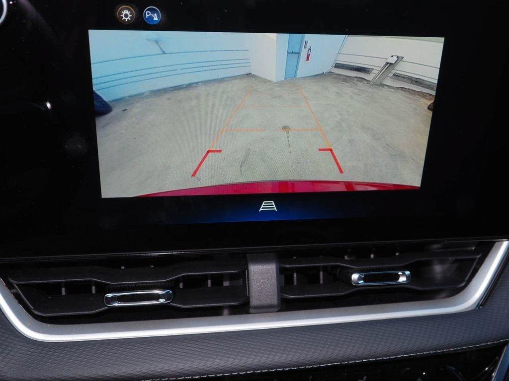 Certified 2026 Chevrolet Equinox LT FWD image 12