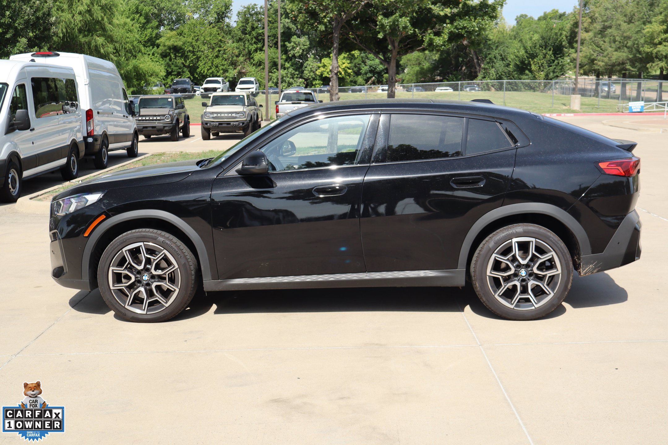 Used 2026 BMW X2 xDrive28i AWD/4WD image 9