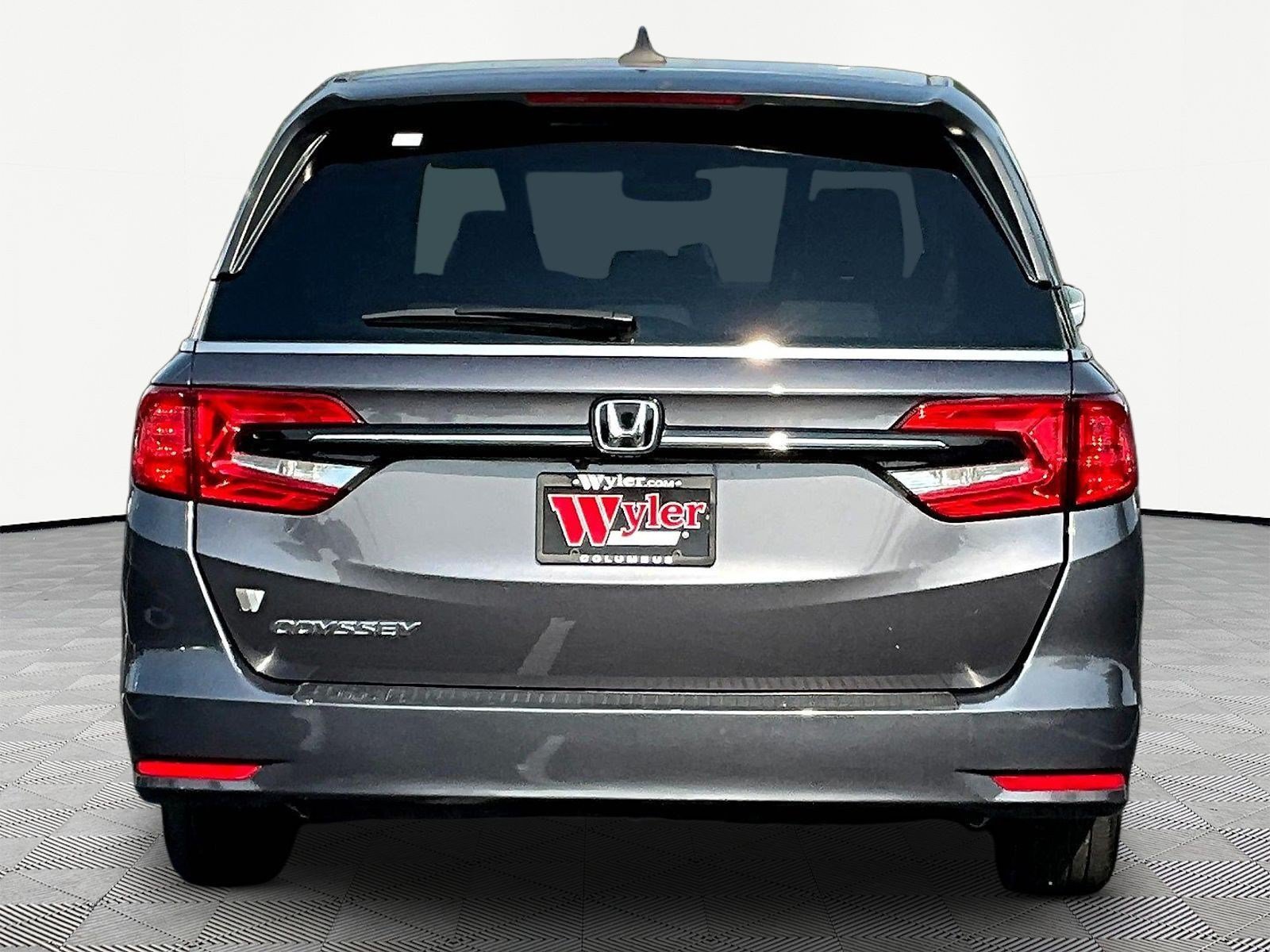 Used 2023 Honda Odyssey EX-L image 5
