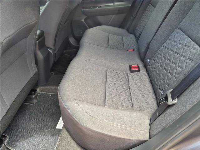 Used 2025 Nissan Kicks SV FWD image 18