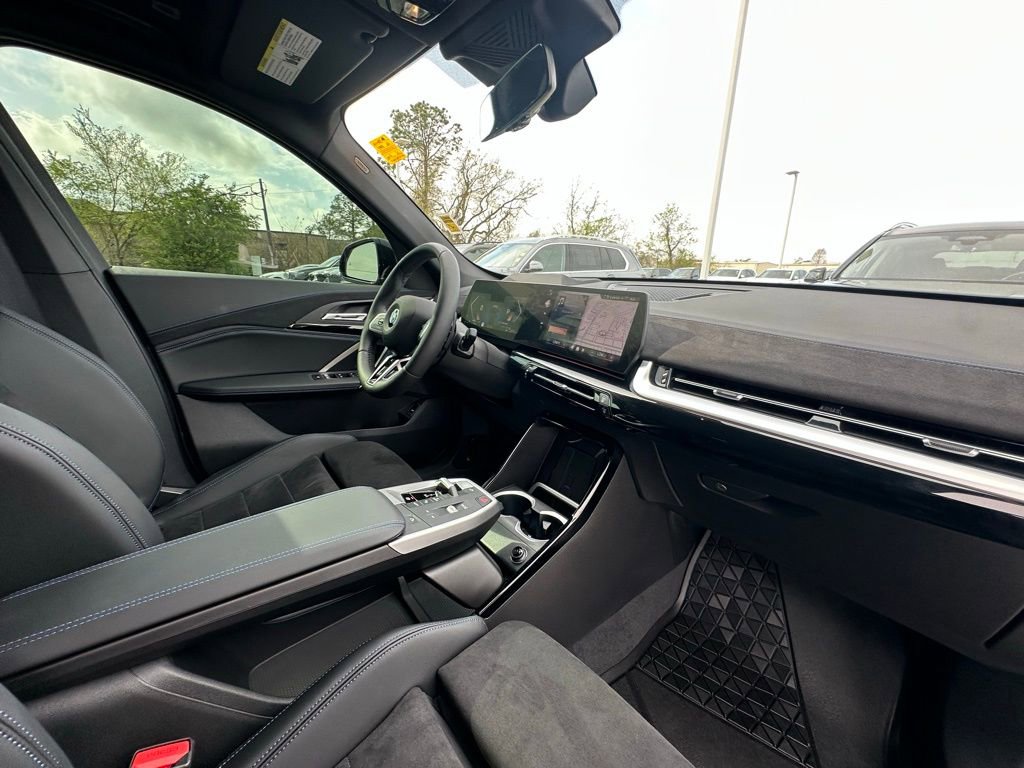 Certified 2026 BMW X1 xDrive28i w/ Technology Package image 32