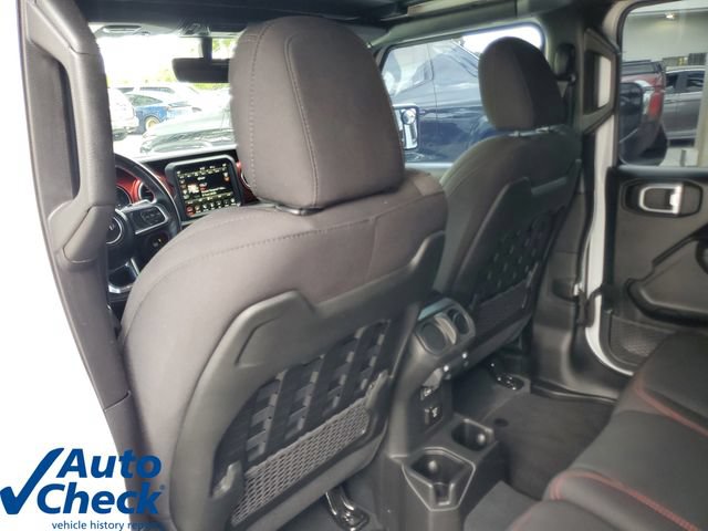 Used 2022 Jeep Wrangler Unlimited Rubicon AWD/4WD image 12