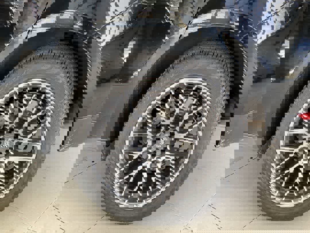 Used 2018 Porsche Macan S w/ Premium Package Plus image 12