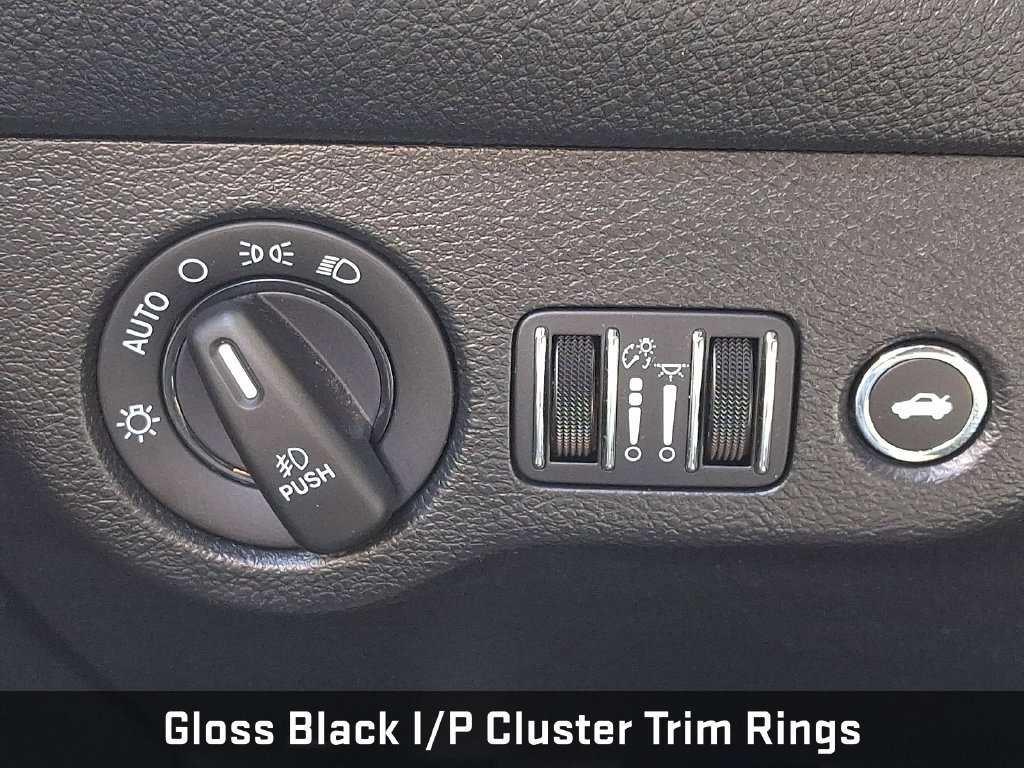 Used 2023 Dodge Challenger SXT w/ Blacktop Package AWD/4WD image 28