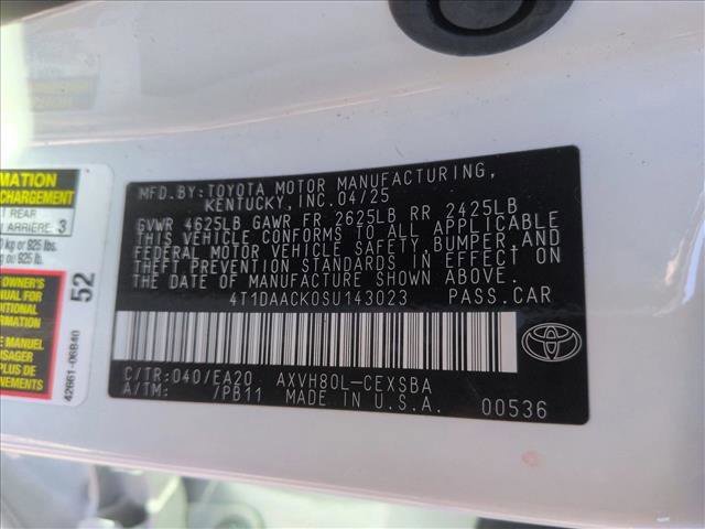 Used 2025 Toyota Camry SE w/ Convenience Package image 25