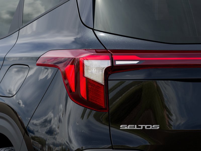 New 2026 Kia Seltos LX AWD/4WD image 11