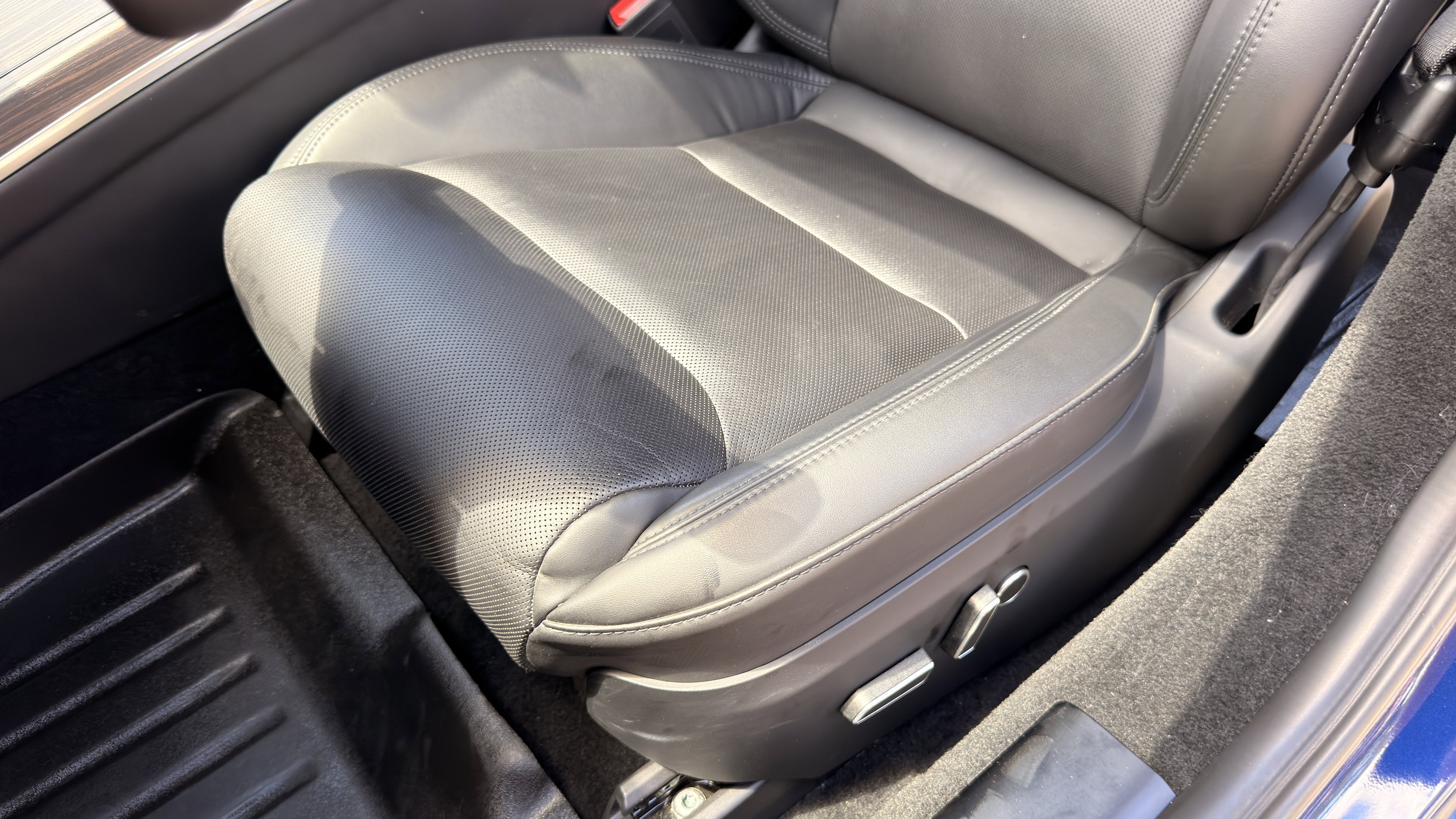 Used 2023 Tesla Model S AWD/4WD image 21