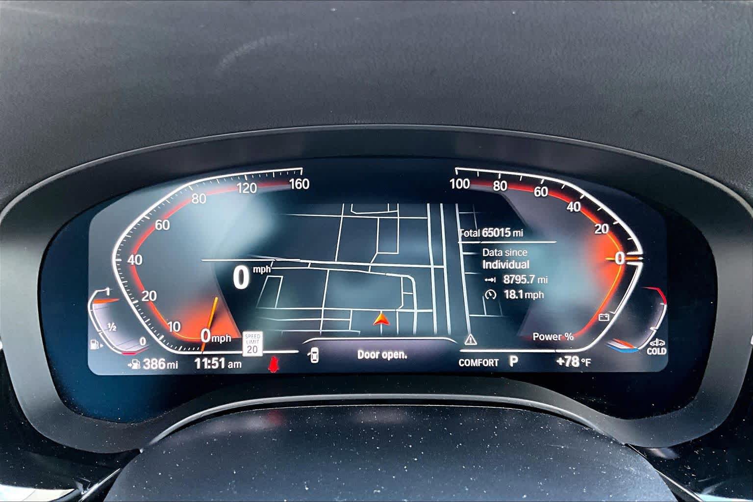 Used 2022 BMW 540i w/ Premium Package image 25