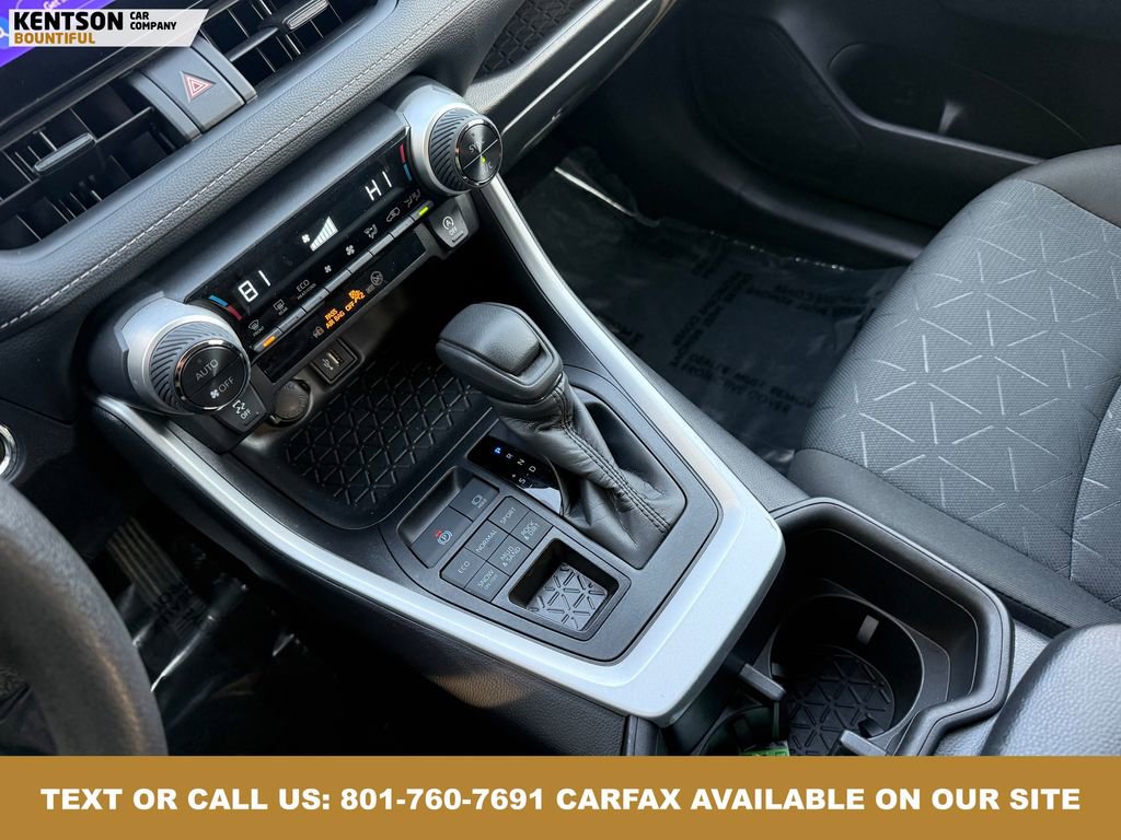 Used 2025 Toyota RAV4 XLE image 25