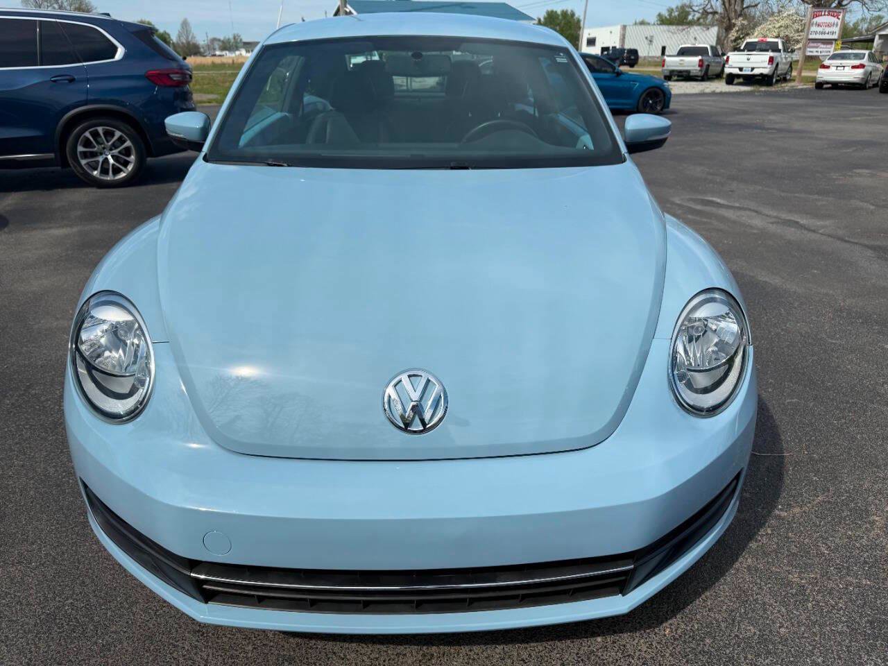 Used 2014 Volkswagen Beetle 2.5 image 2