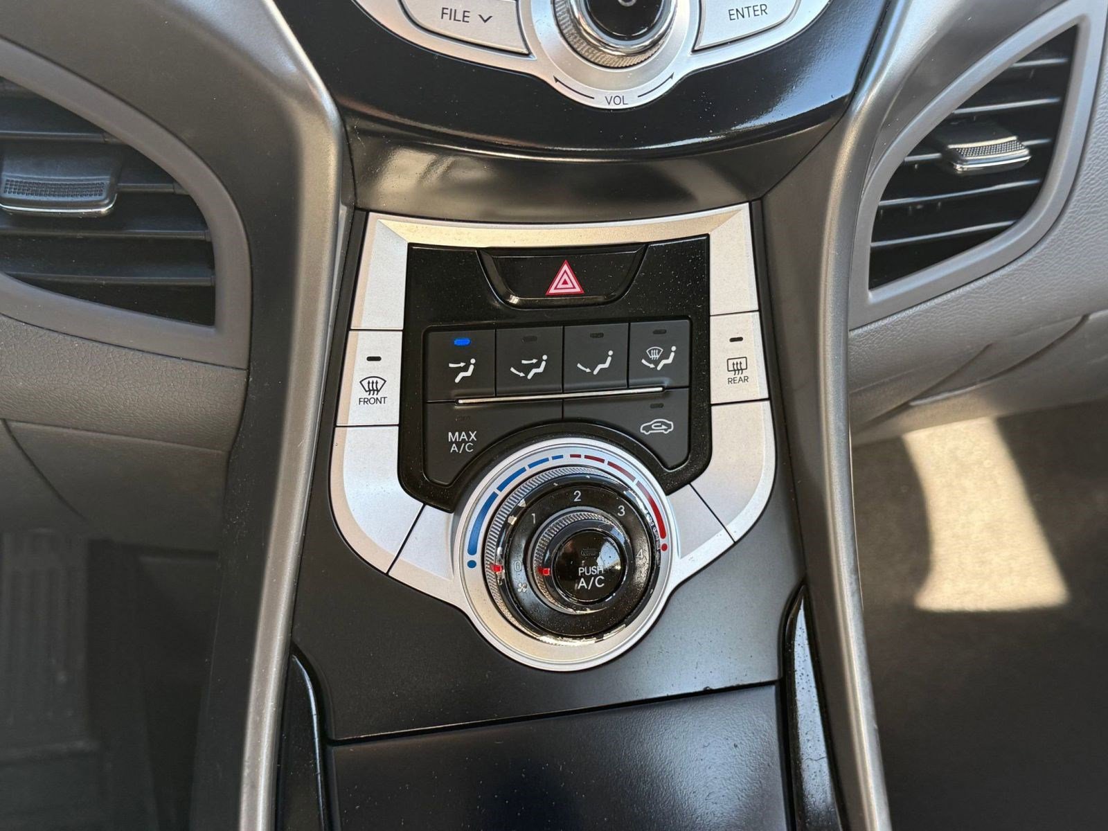 Used 2011 Hyundai Elantra GLS w/ Preferred Equipment Pkg 3 image 23