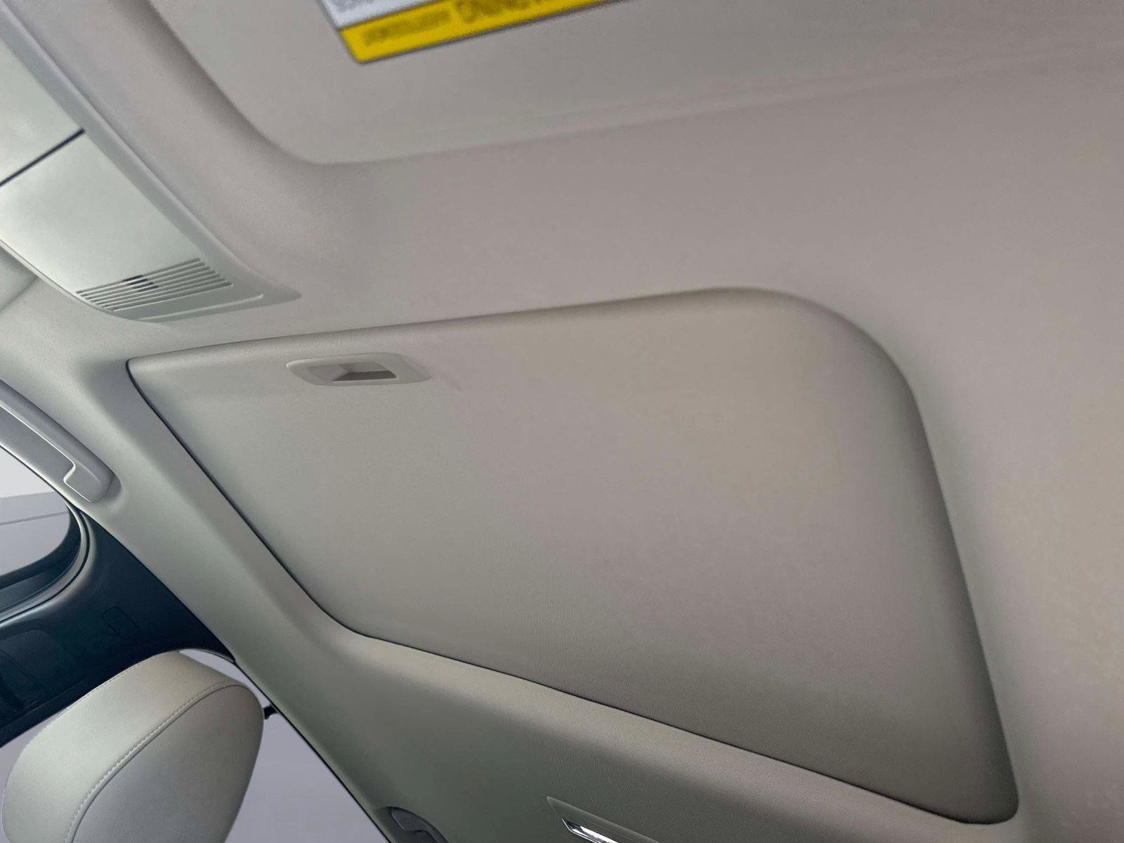 Certified 2025 MAZDA CX-90 3.3 Turbo w/ Preferred Package image 33