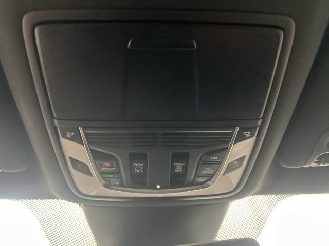 Used 2023 Acura MDX A-Spec AWD/4WD image 22