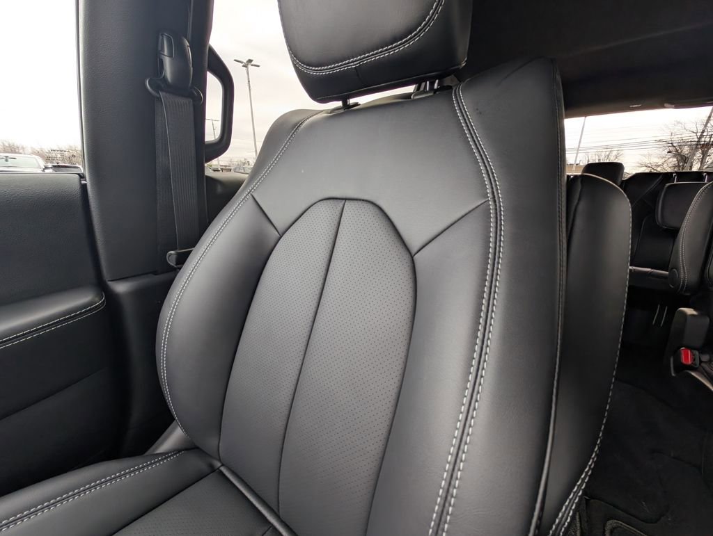 New 2026 Chrysler Voyager LX image 13