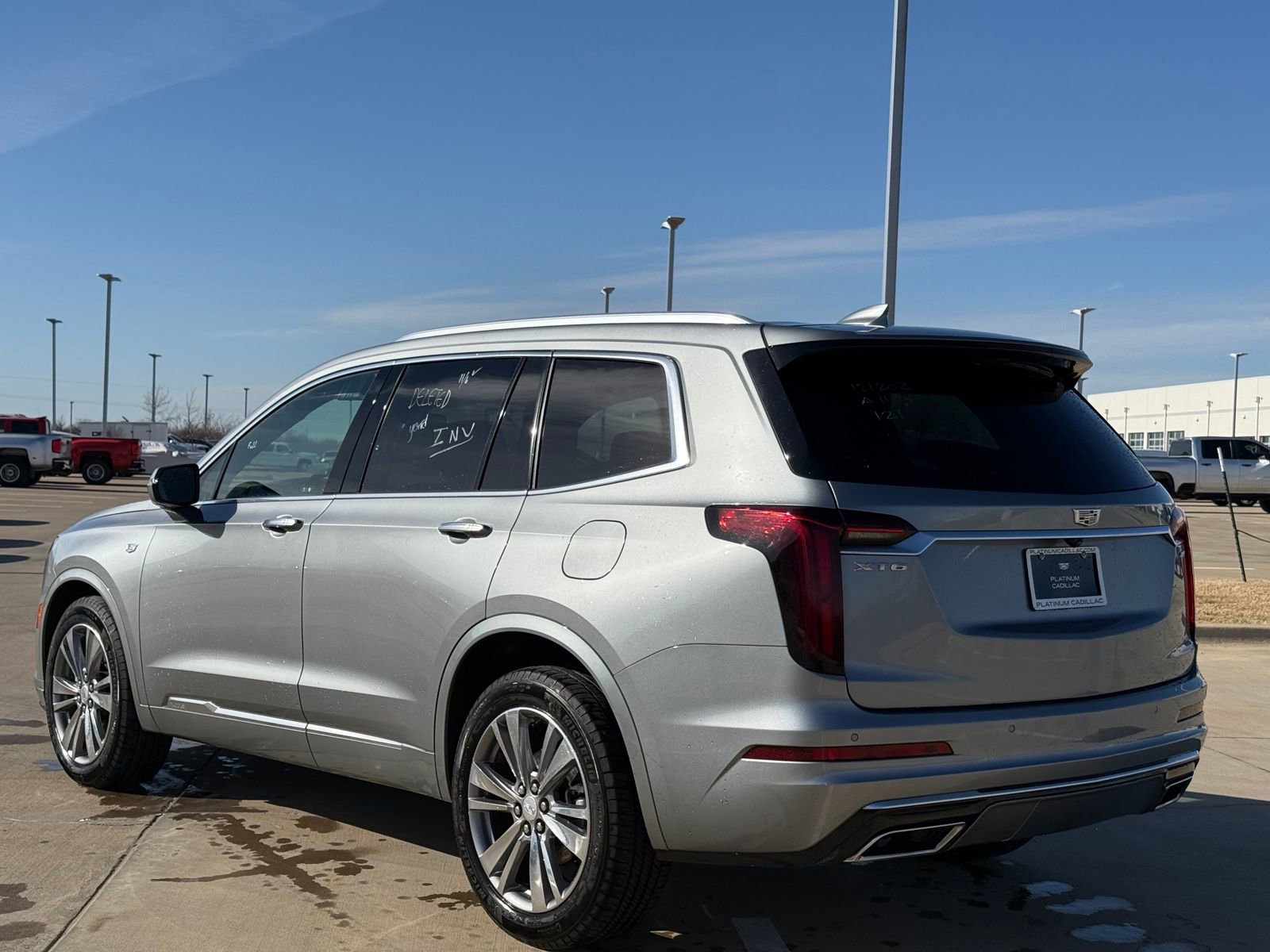 Certified 2025 Cadillac XT6 Premium Luxury image 5