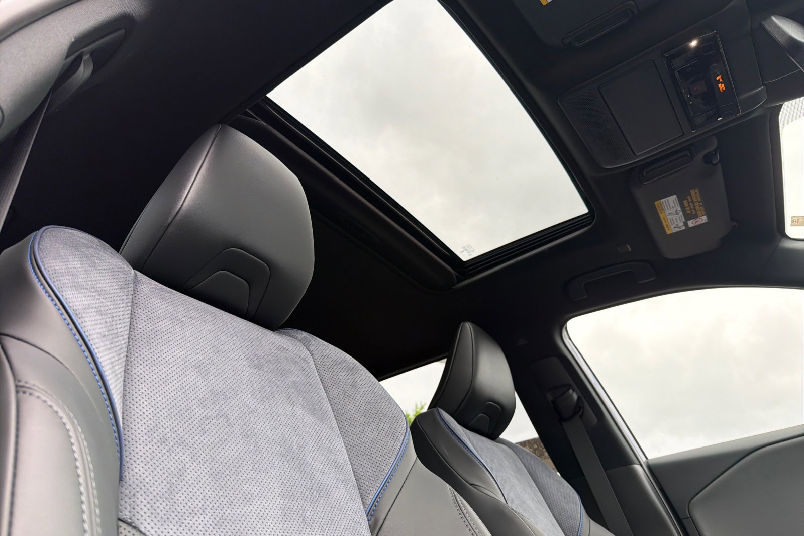 New 2026 Toyota RAV4 XSE AWD/4WD image 15
