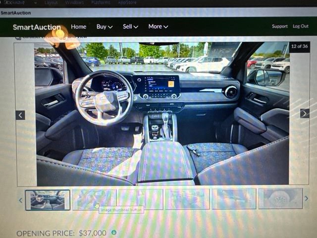 Used 2024 Chevrolet Colorado Z71 w/ Z71 Convenience Package 2 AWD/4WD image 7