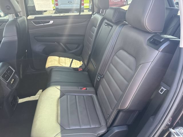 Used 2024 Volkswagen Atlas SEL AWD/4WD image 26